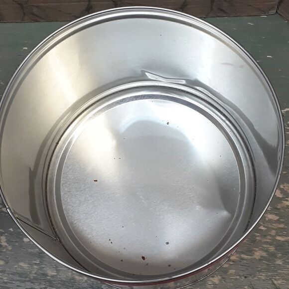 Bundle of 3 beautiful floral collectors tins. - Picture 11 of 16